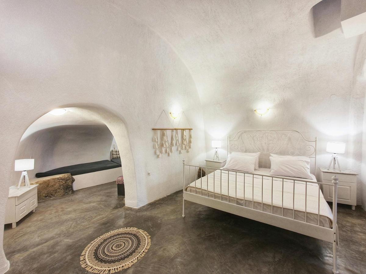 Navita Cave Houses Fíra Kültér fotó