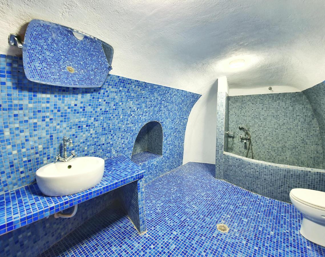 Navita Cave Houses Fíra Kültér fotó