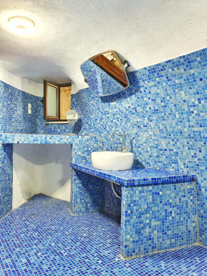 Navita Cave Houses Fíra Kültér fotó